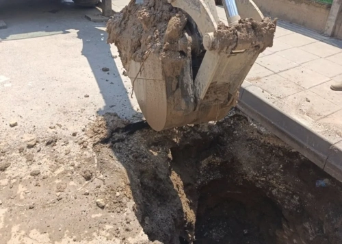 Аварийно прекъсване на водоснабдяването в гр. Кюстендил, ул. \"Студен кладенец\"